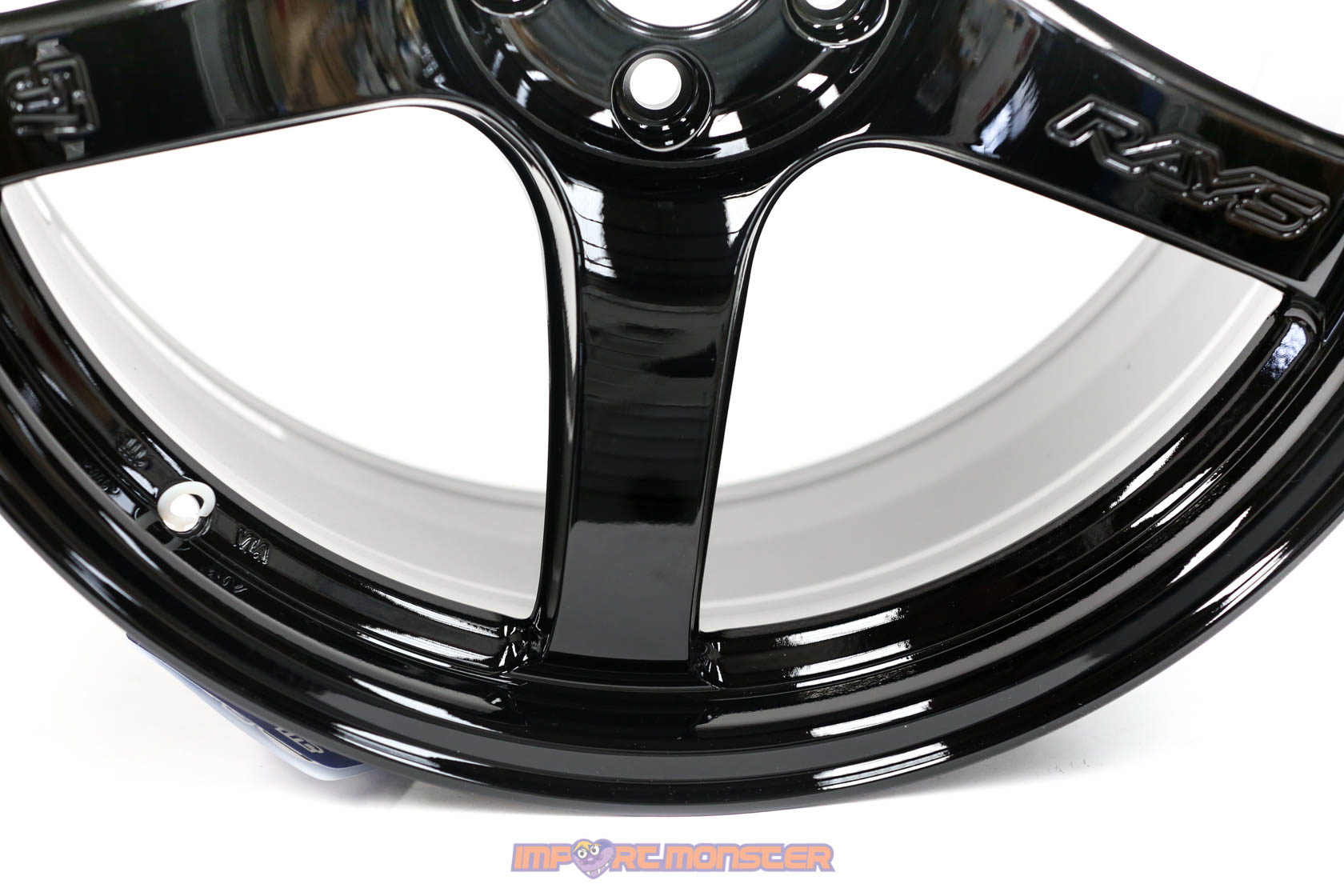 Wheel Hub Rays Gram Lights 57CR 18x9.5 +38 5x100 GX6