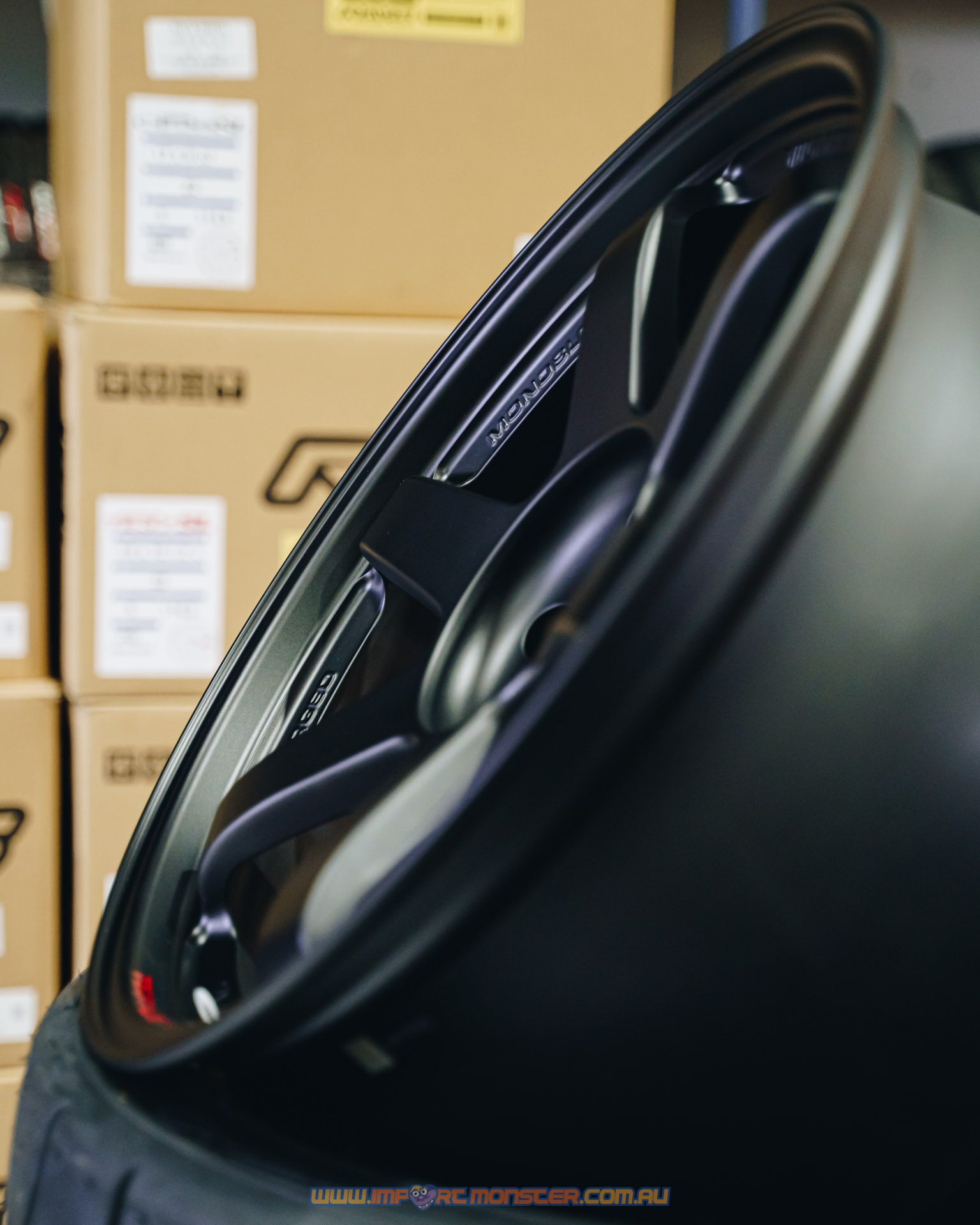 RAYS-VR-TE37SL-18x9.5-5x100-22-MB-00444845-3