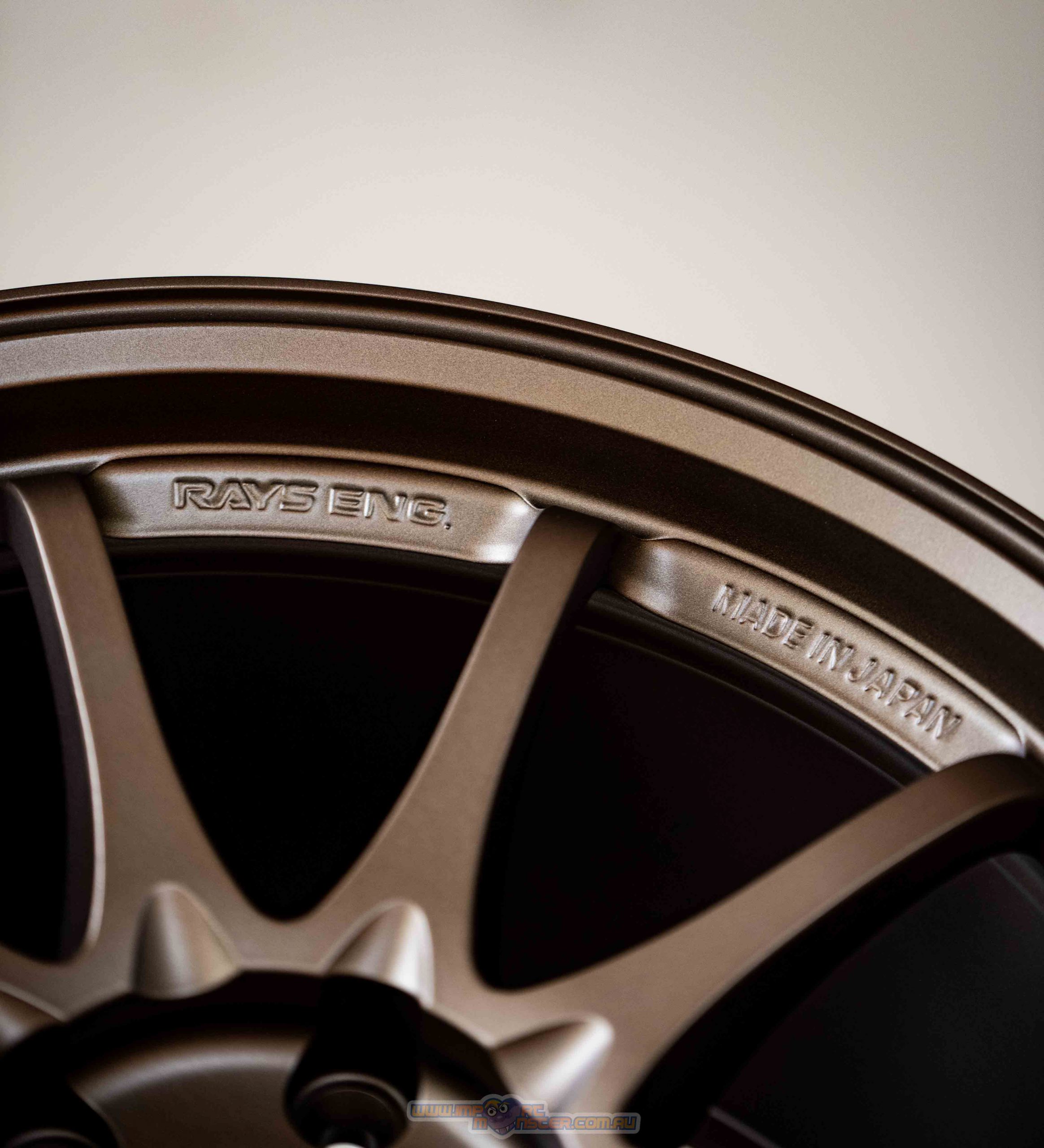 VolkRacing-CE28SL-18x9.5-5x114.3-38-BB-3