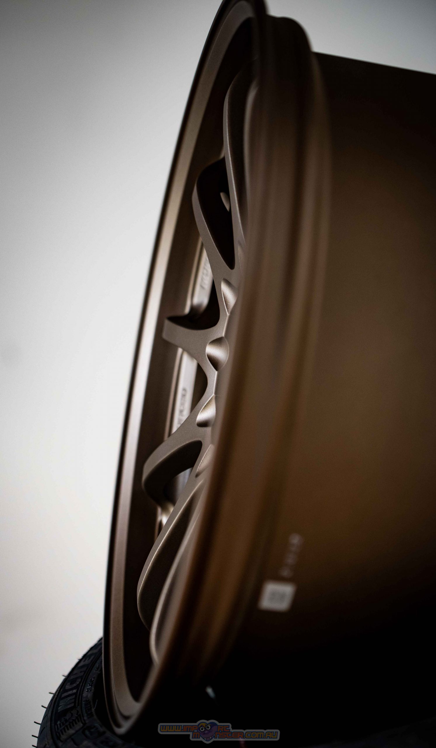 VolkRacing-CE28SL-18x9.5-5x114.3-38-BB-7