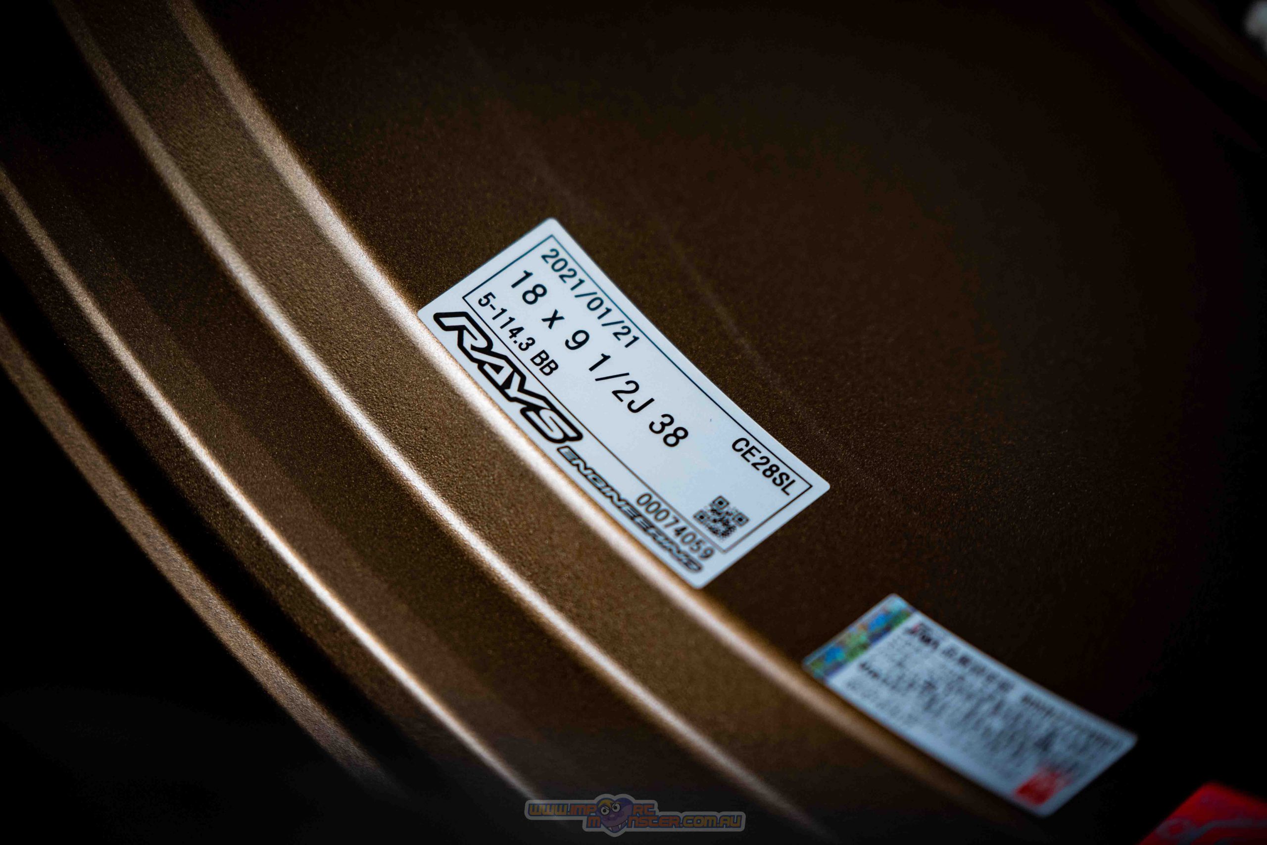 VolkRacing-CE28SL-18x9.5-5x114.3-38-BB-8