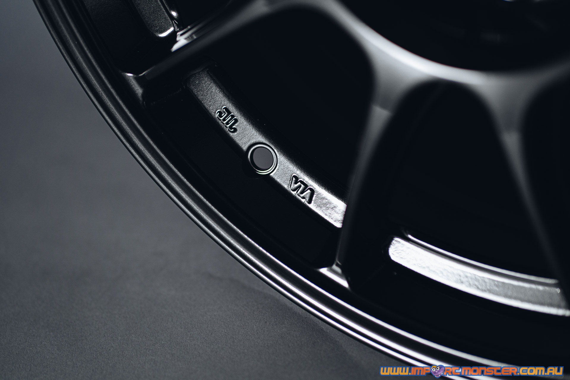 WedsSport-TC105X-17x8-5x100-42-EJ-TITAN-73519-5