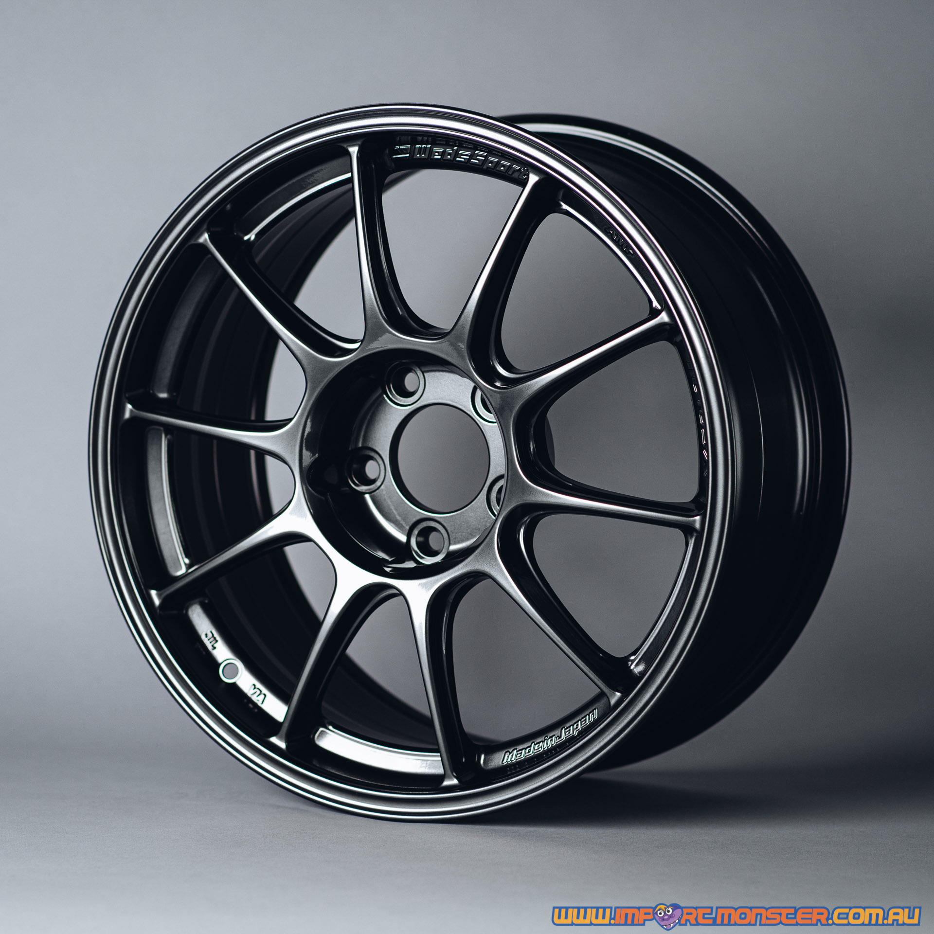 WedsSport-TC105X-17x8-5x114.3-32-EJ-TITAN-73517-4