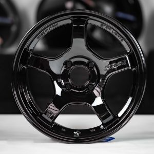 Gram Lights 57CR 15×8 +35 4×100 GX-1