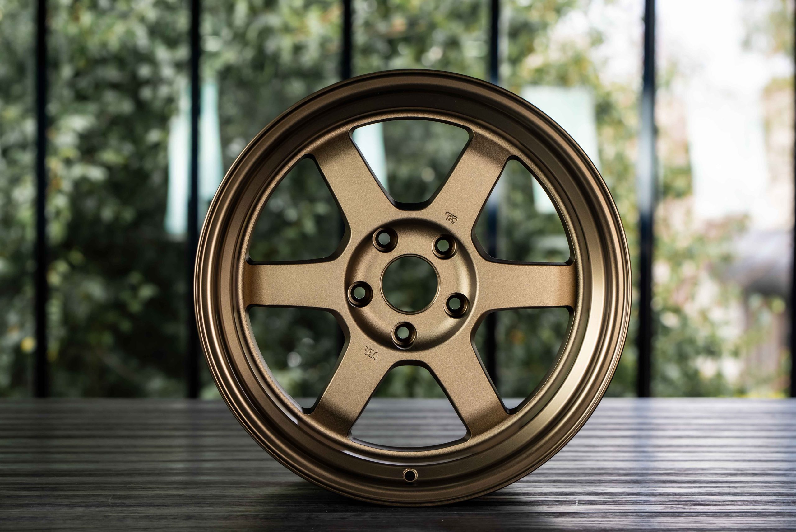 Volk Racing TE37V 17×10.5 +14 BR-1