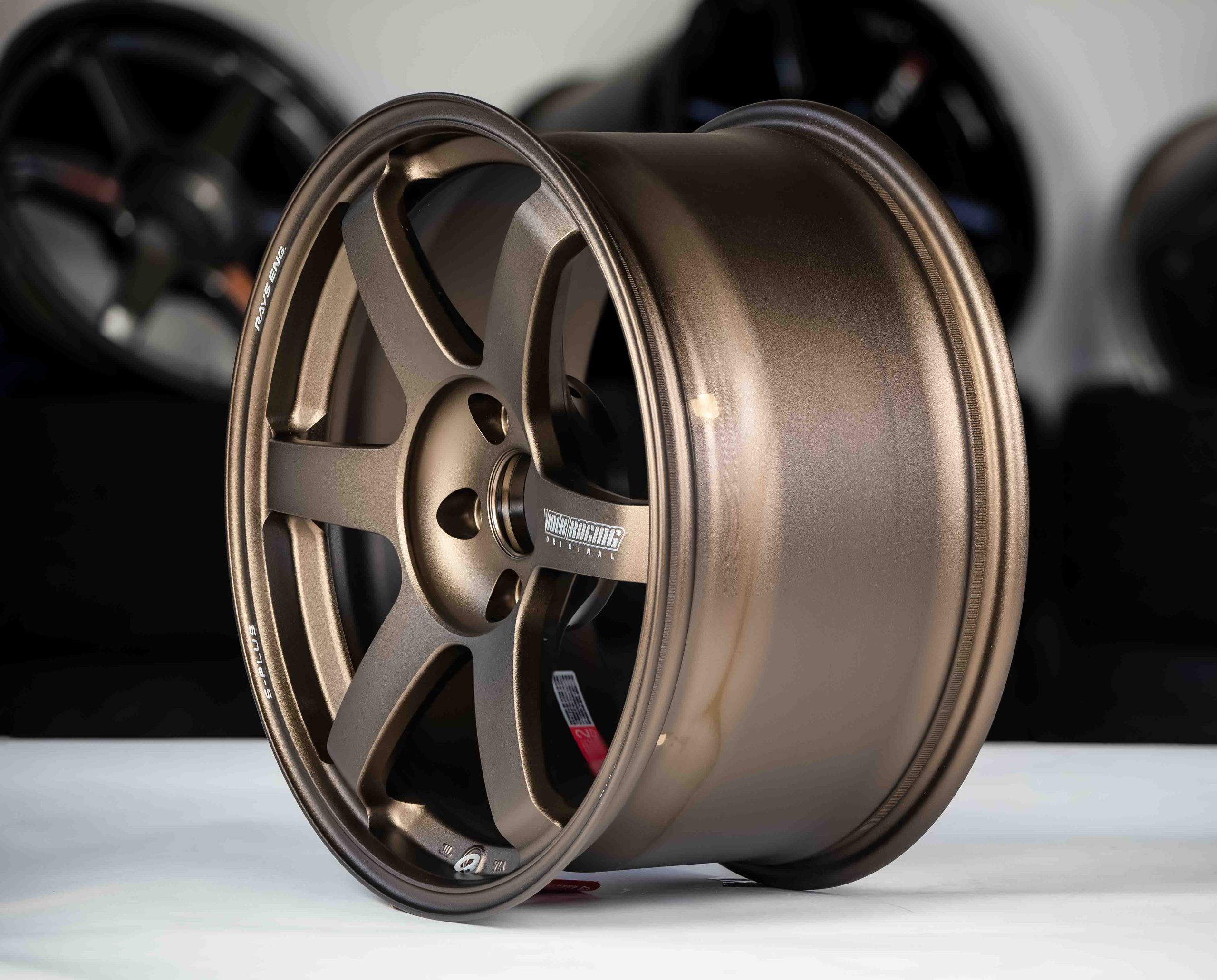 Volk Racing TE37 SAGA S-Plus 18x9.5 +38 5x114.3 Bronze (BR)-4