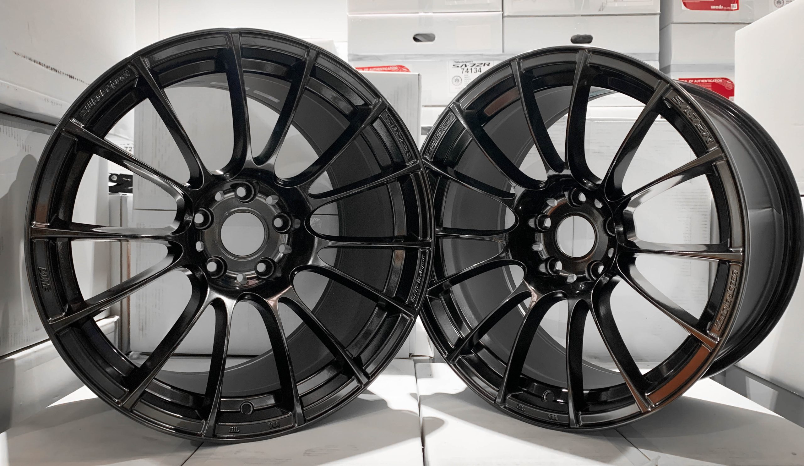 WedsSports SA-72R Staggered Set - 18x9.5 +12 and 18x10.5 +25 5x114.3 HBC-7