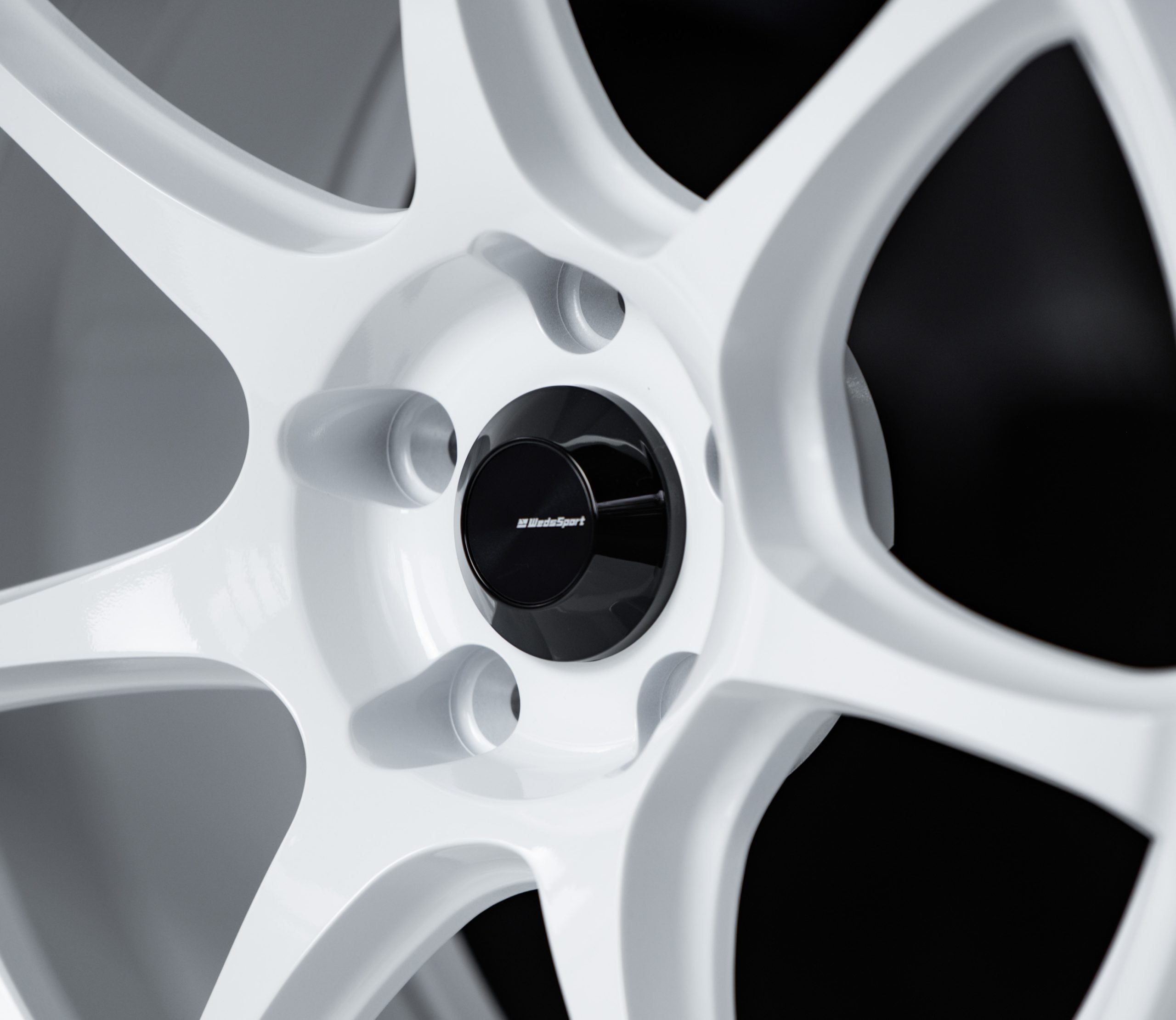 WedsSports SA-75R 18x9.5 +38 5x114.3 White 74154-4