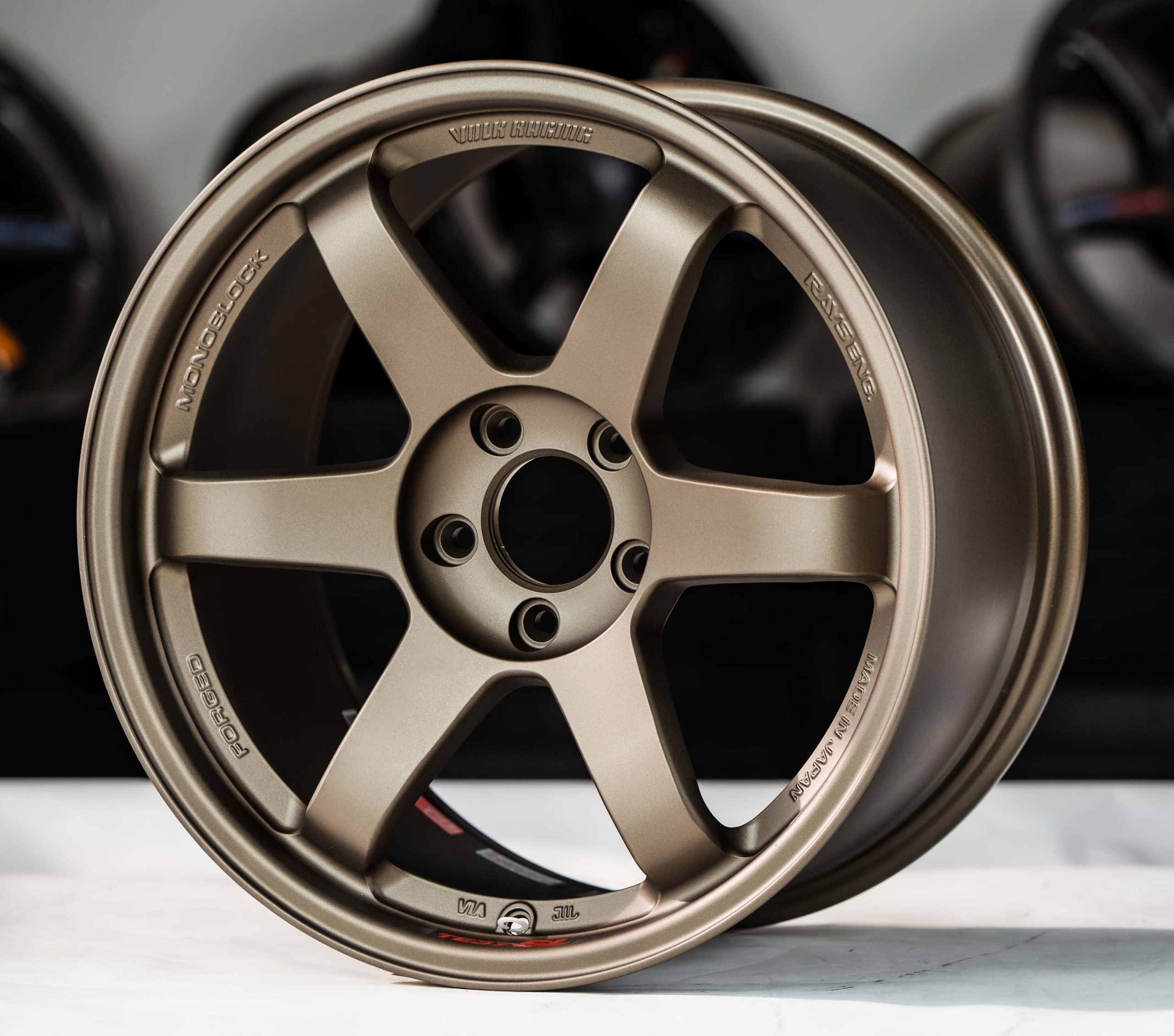 Volk Racing TE37SL 18x10 +40 5x114.3 Blast Bronze (BB)-2