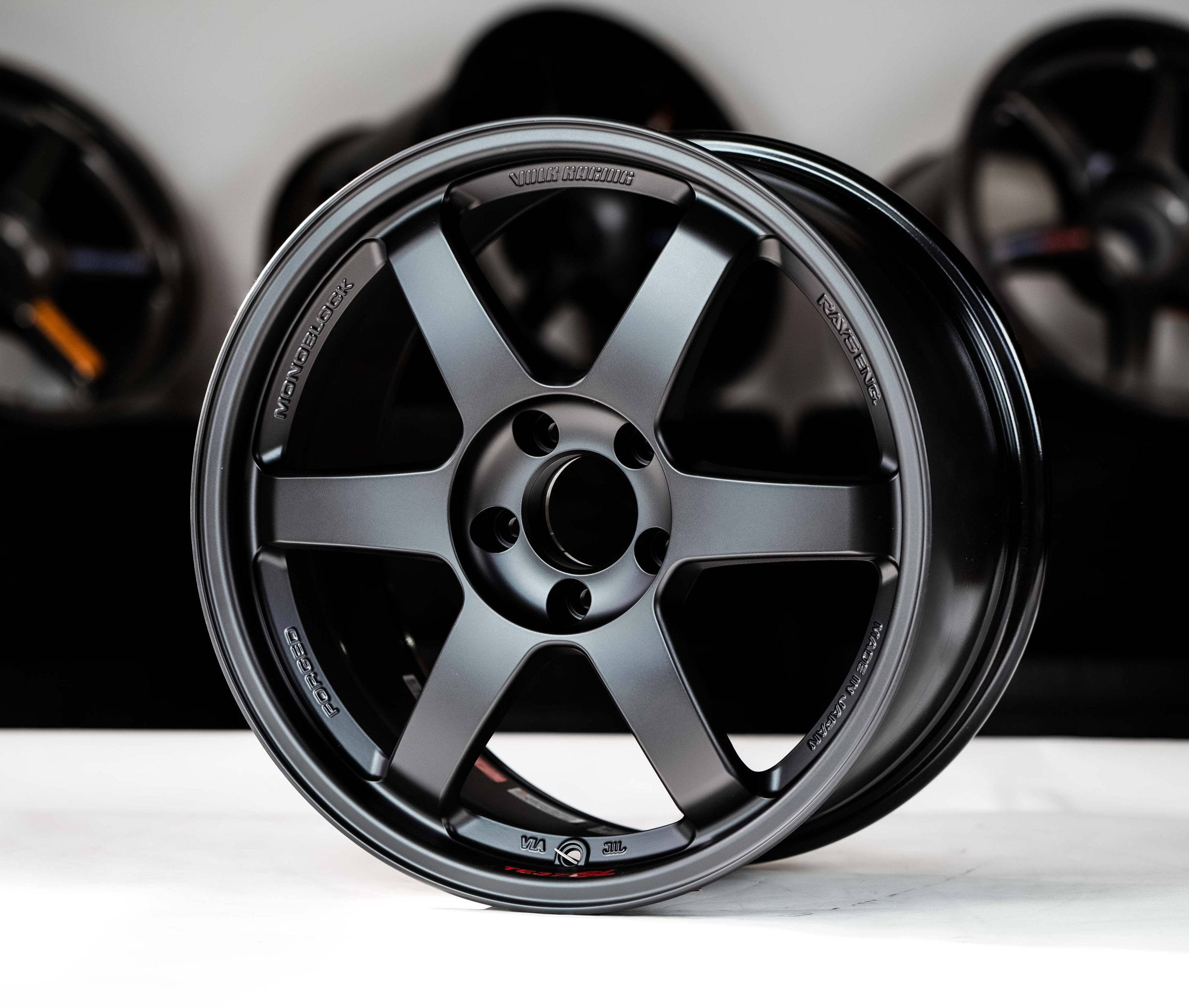 Volk Racing TE37SL 18x9.5 +40 5x114.3 Matte Black (MB)-2