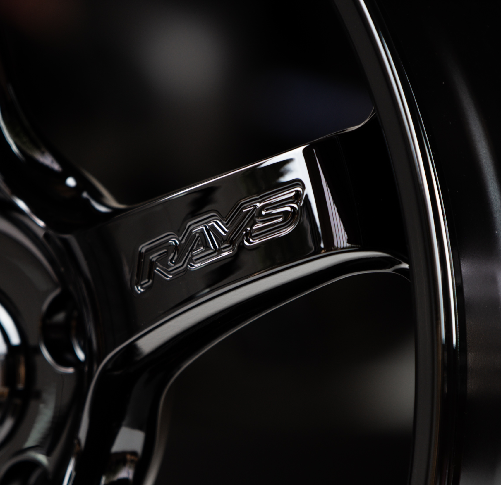 Gram Lights 57CR 19x8.5 +45 5x112 Gloss Black (GX)-2