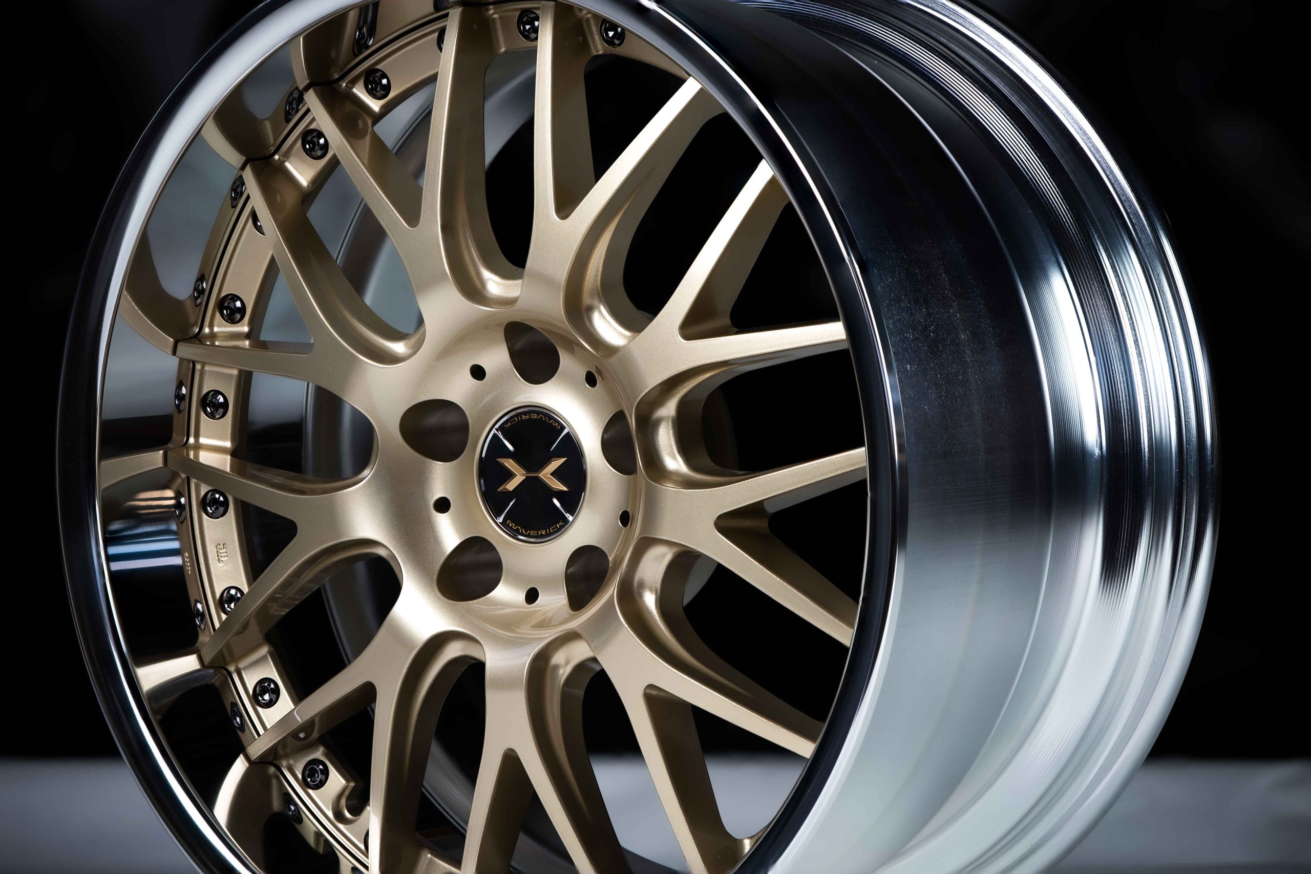 Weds Maverick 709M 18x9.5 +18 5x114.3 Samurai Gold-4