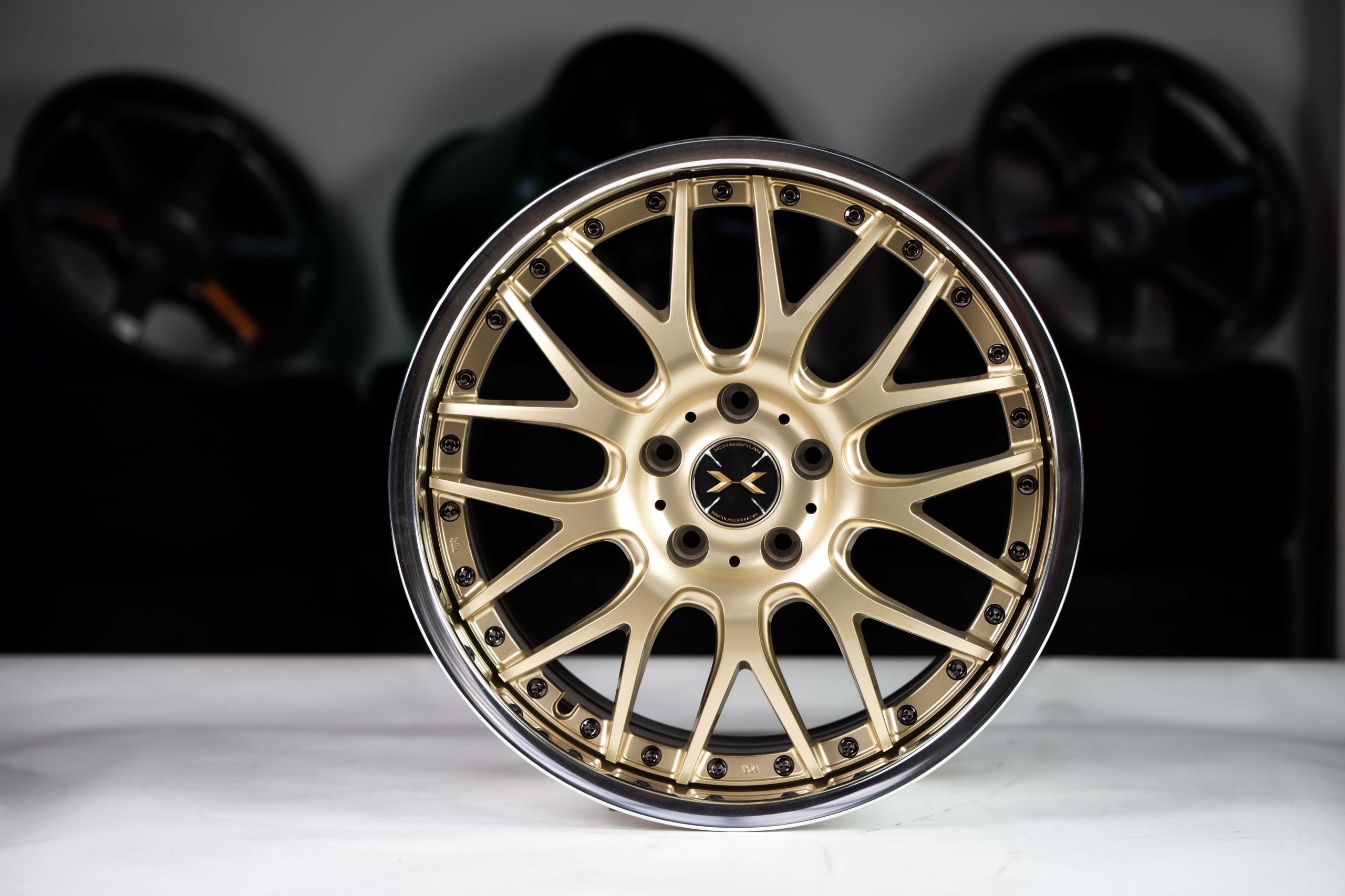 Weds Maverick 709M 18×9.5 +42 5×114.3 Samurai Gold-1