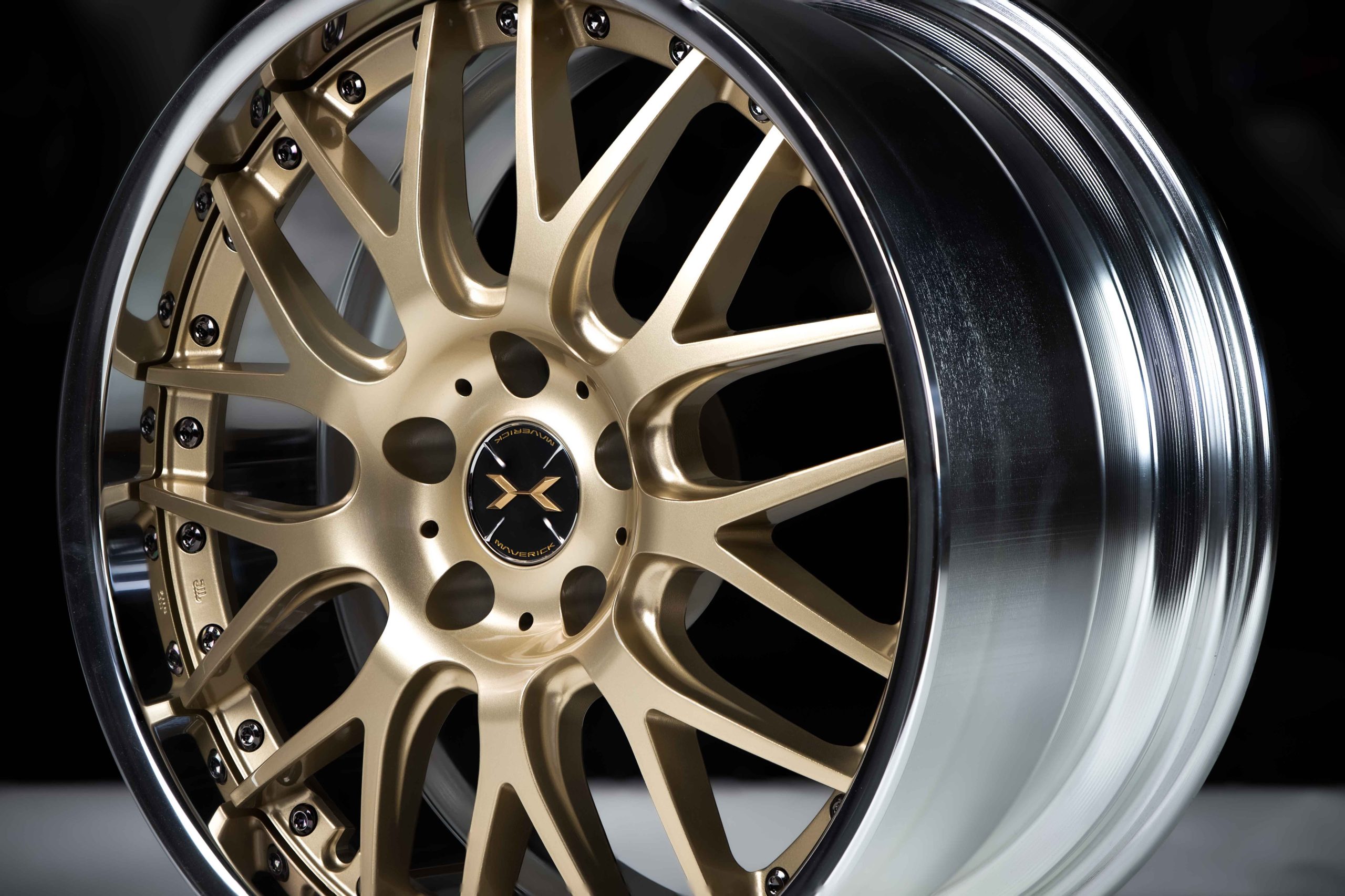 Weds Maverick 709M 18x9.5 +42 5x114.3 Samurai Gold-4