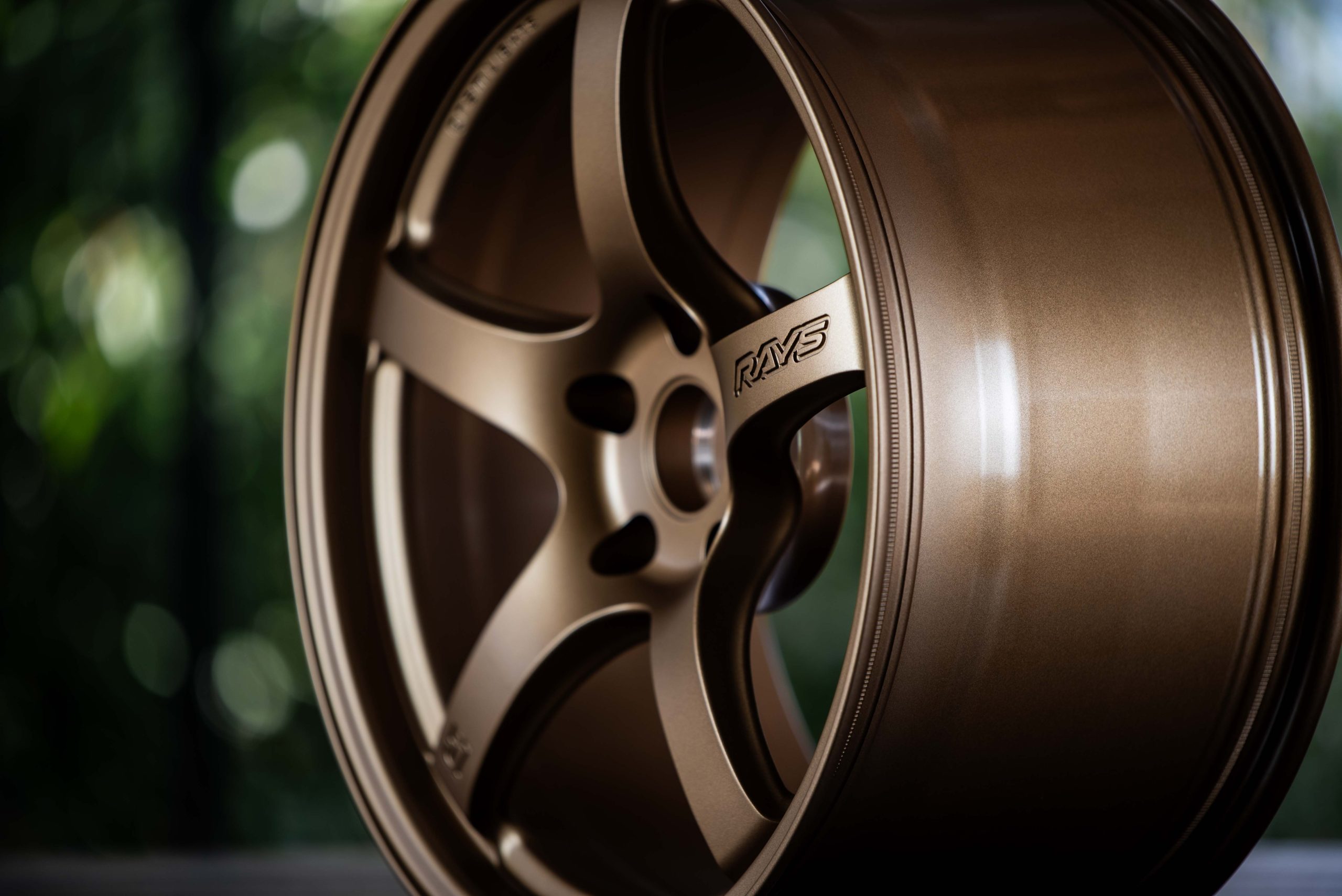 Gram Lights 57CR 18x9.5 +22 5x114.3 Dark Bronze (Z1P)-4