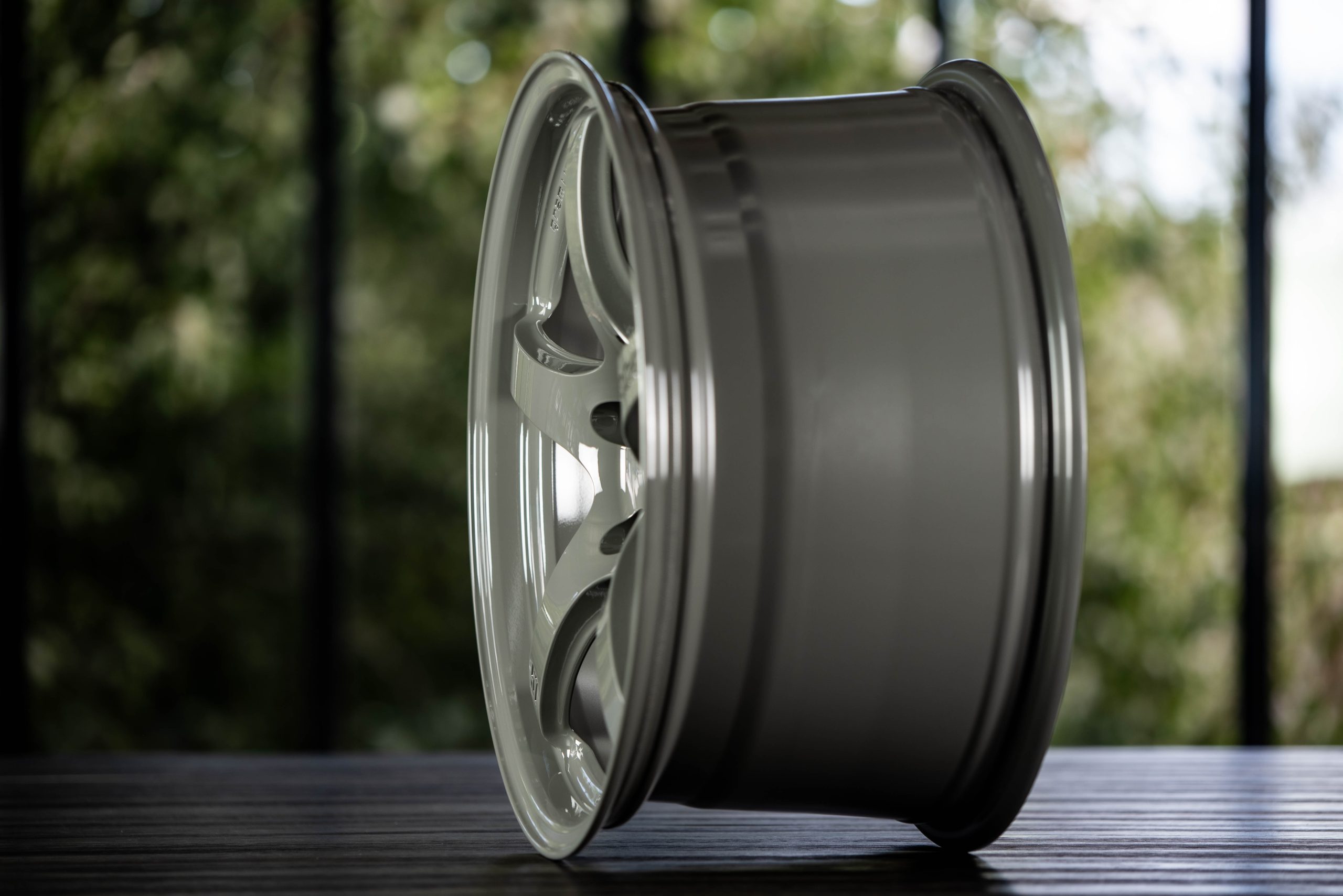 Gram Lights 57CR 18x9.5 +38 5x120 Arms Grey (AG)-4