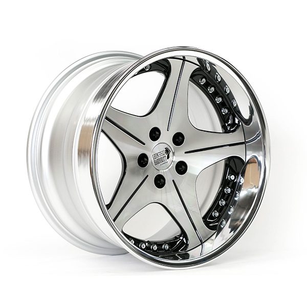 Wheel Hub Super Star Co LTD Leon Hardiritt Orden 18x10.5" +13 5x114.3 Black / Polish finish wheel set