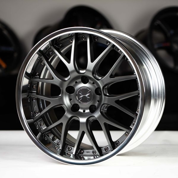 Weds Maverick 709M 18x10 +18 5x114.3 Mat Gun-2